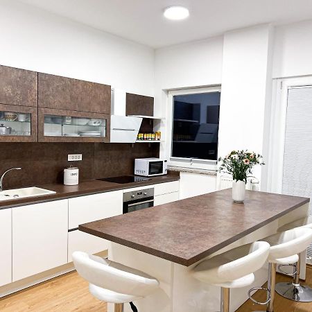 Apartment Vic Любляна Экстерьер фото