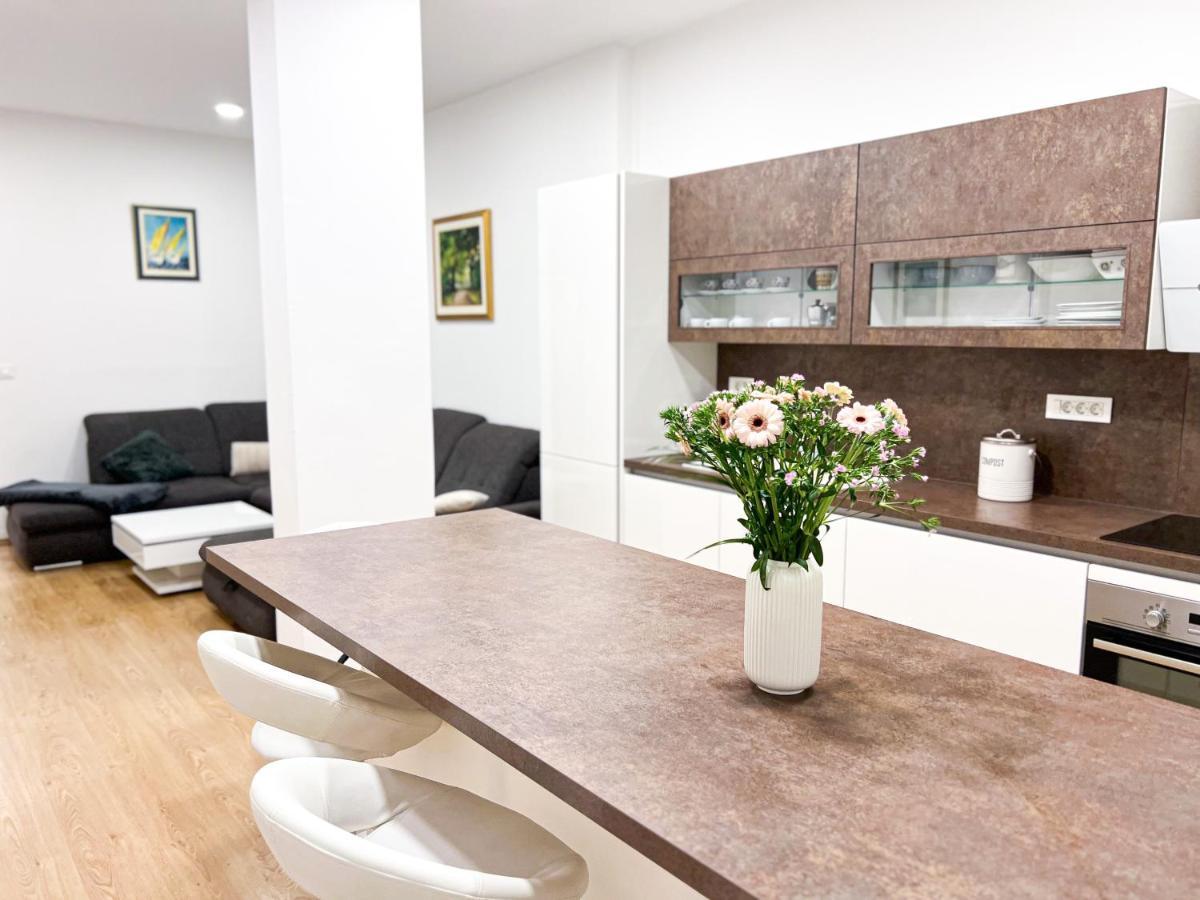 Apartment Vic Любляна Экстерьер фото
